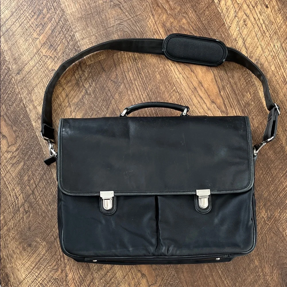Coach Black Leather & Nylon Messenger Briefcase Bag